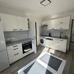Blue Lagoon Gold Apartamento *