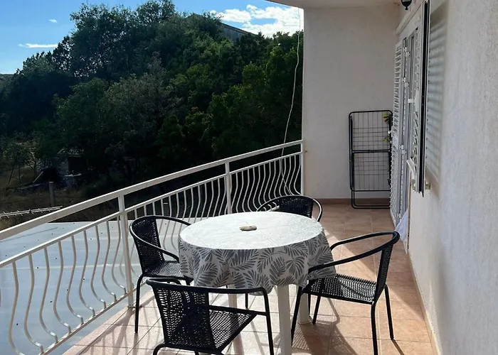 Blue Lagoon Gold شقة Lovište